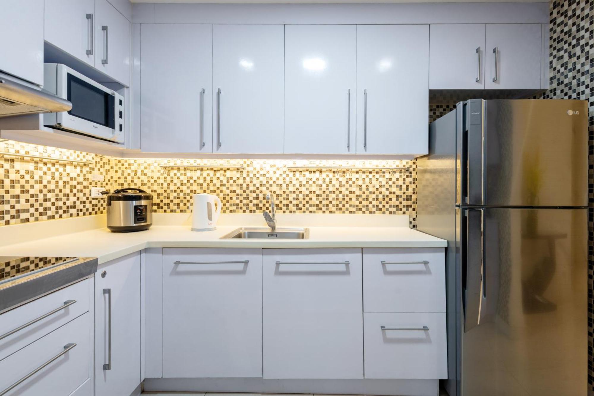 New 2Br Of 86Sqm With Parking & Netflix In Bgc Apartment Manila Exterior photo